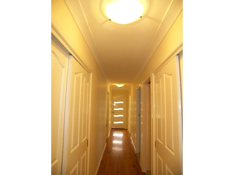 30 Brook  St, Dapto NSW 2530