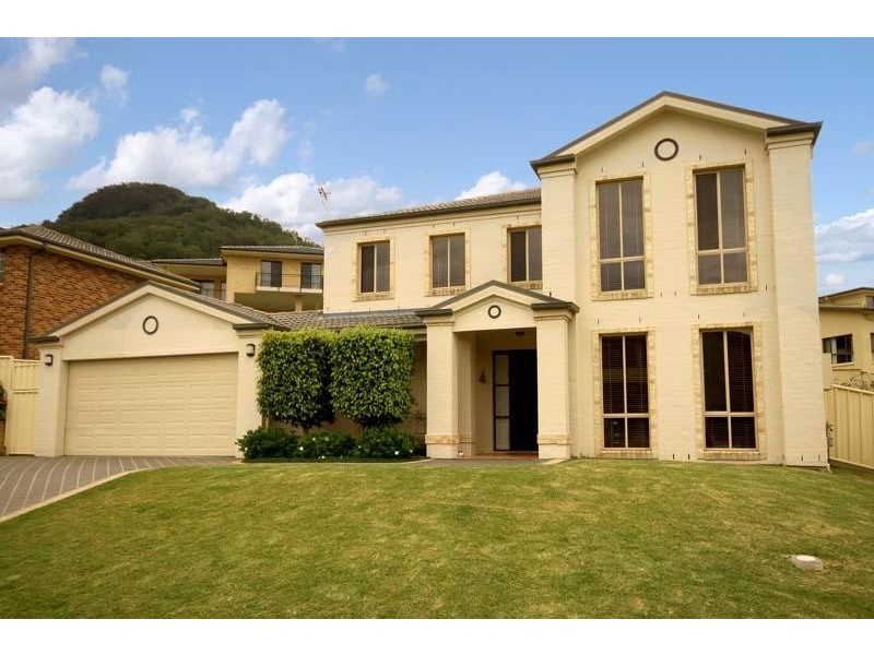 22 Creek Run, Cordeaux Heights NSW 2526