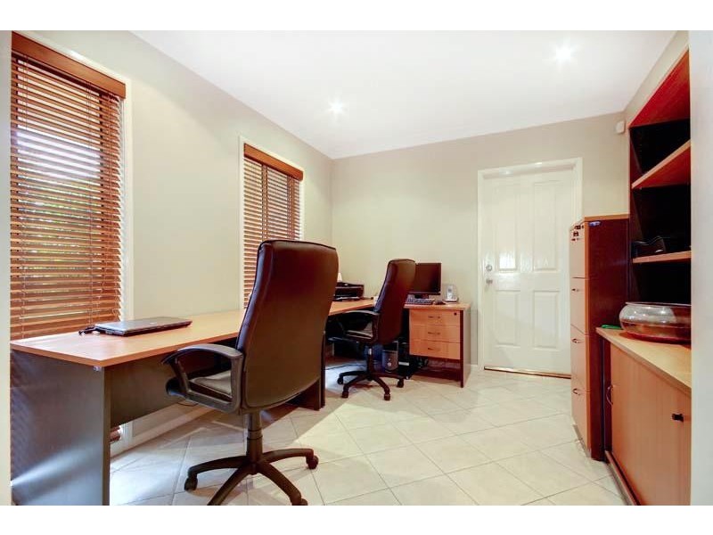 22 Creek Run, Cordeaux Heights NSW 2526