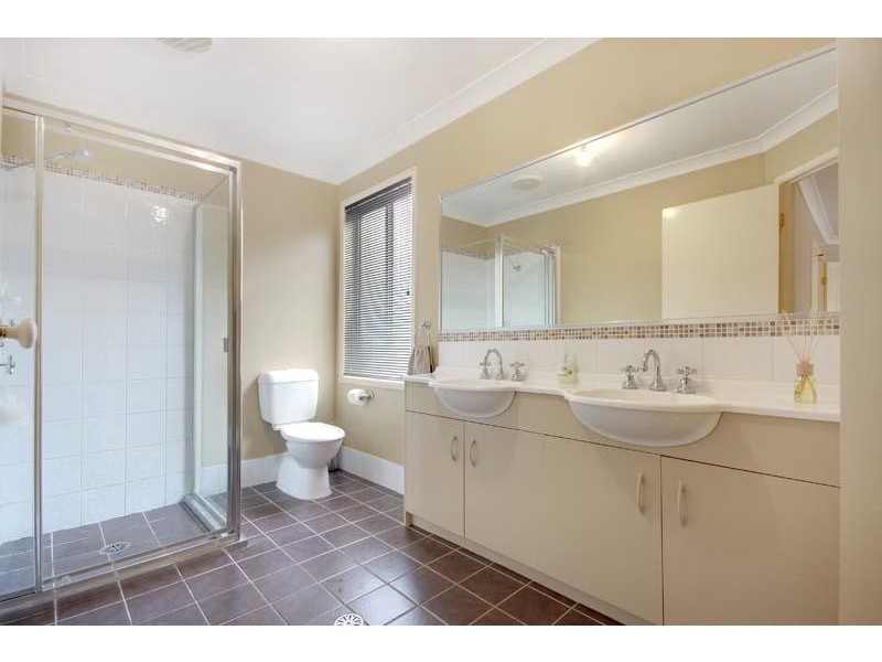 22 Creek Run, Cordeaux Heights NSW 2526