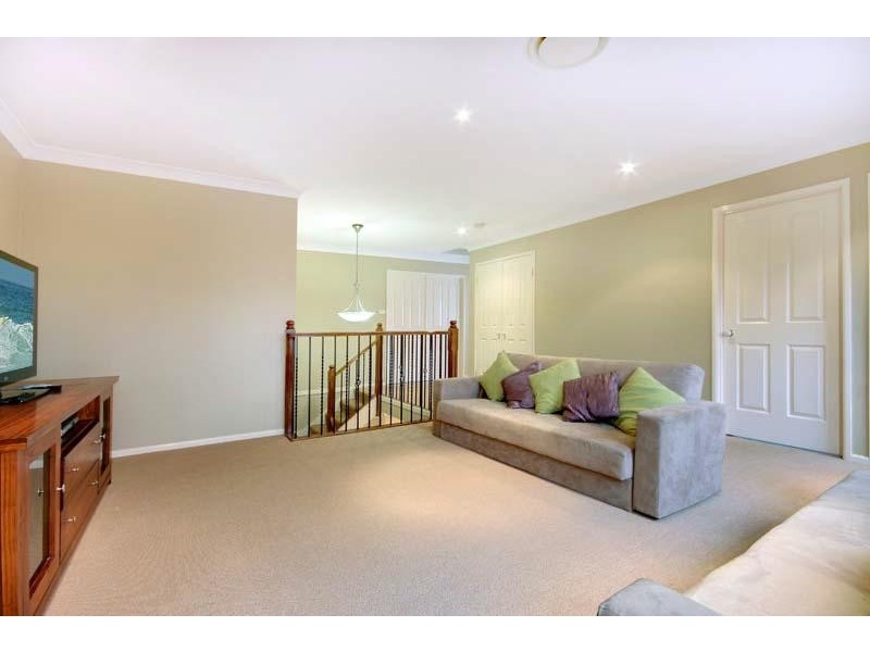 22 Creek Run, Cordeaux Heights NSW 2526