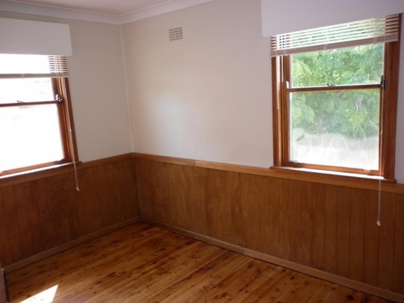 7 Orana  Rd, Dapto NSW 2530