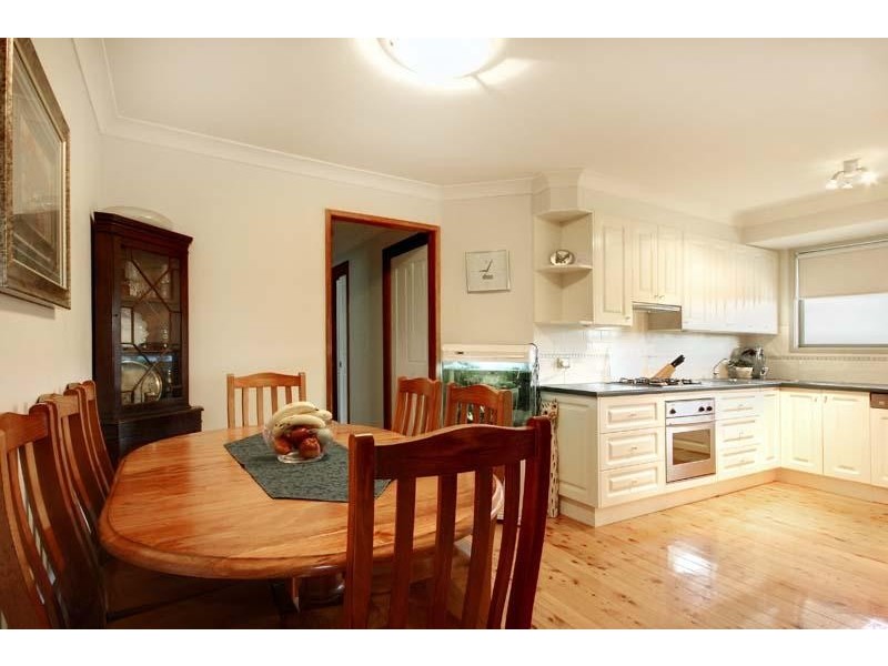 2 Huxley Dr, Horsley NSW 2530