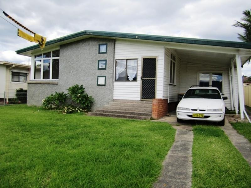 61 Culgoa  Cres, Koonawarra NSW 2530