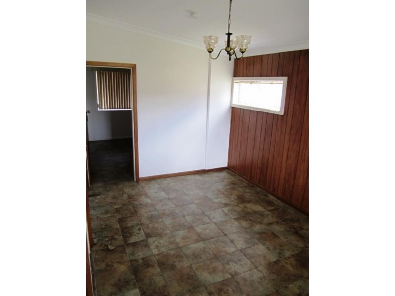 61 Culgoa  Cres, Koonawarra NSW 2530