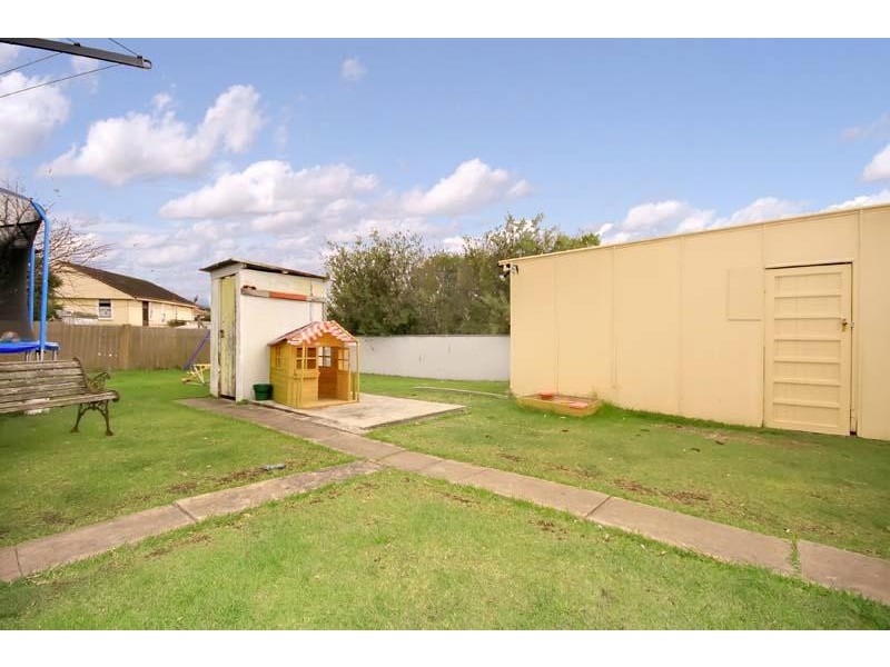 53 Kelly  St, Berkeley NSW 2506