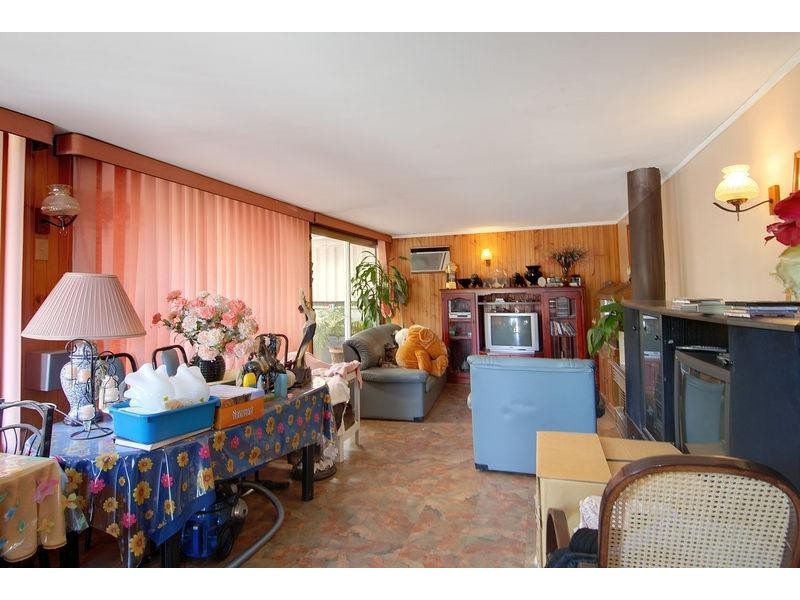 38 Tallawong Cres, Dapto NSW 2530