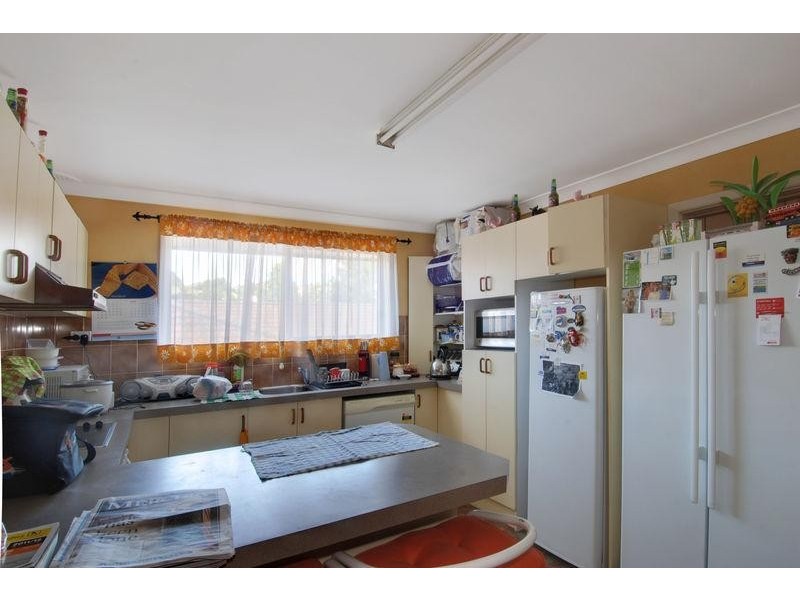 38 Tallawong Cres, Dapto NSW 2530