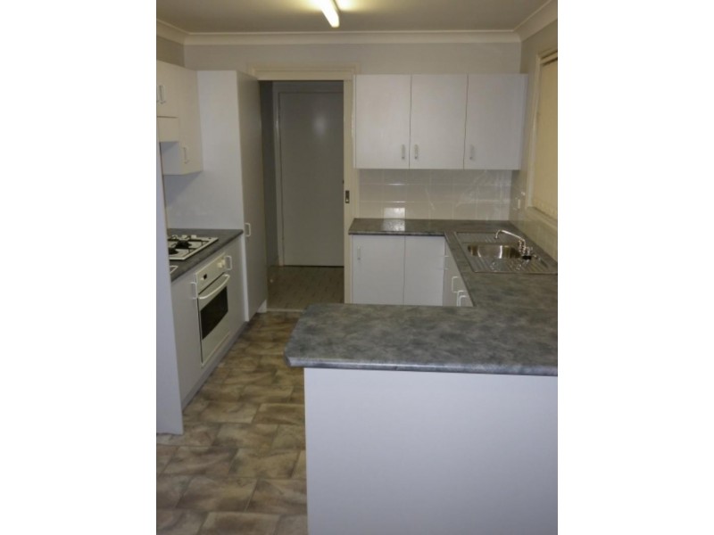 6/12-22 Marie Pl, Horsley NSW 2530