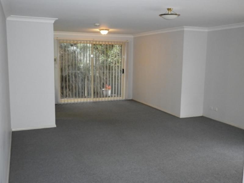 6/12-22 Marie Pl, Horsley NSW 2530