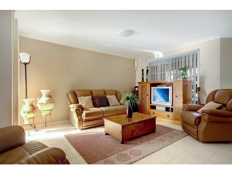 174 Bong Bong Rd, Horsley NSW 2530