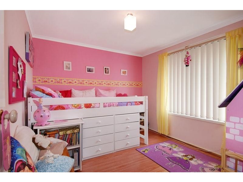 1 Parkdale Ave, Horsley NSW 2530