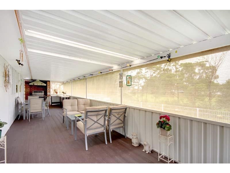 31 William Beach Rd, Kanahooka NSW 2530