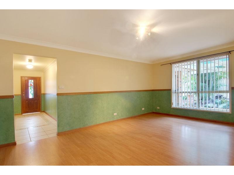 5 Felix Ave, Horsley NSW 2530