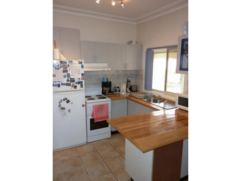 22 St Lukes  Ave, Brownsville NSW 2530