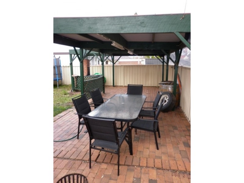 22 St Lukes  Ave, Brownsville NSW 2530