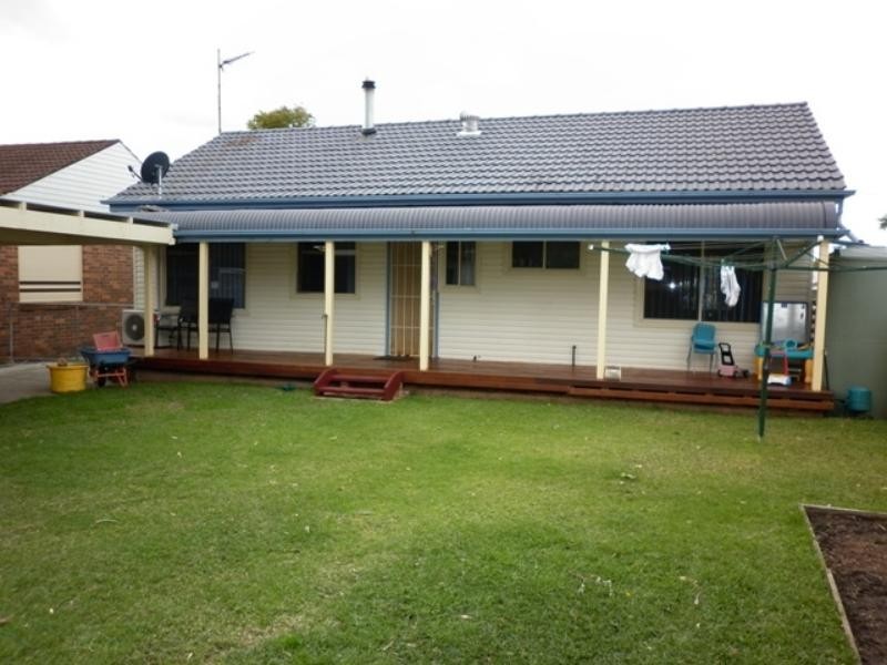 22 St Lukes  Ave, Brownsville NSW 2530