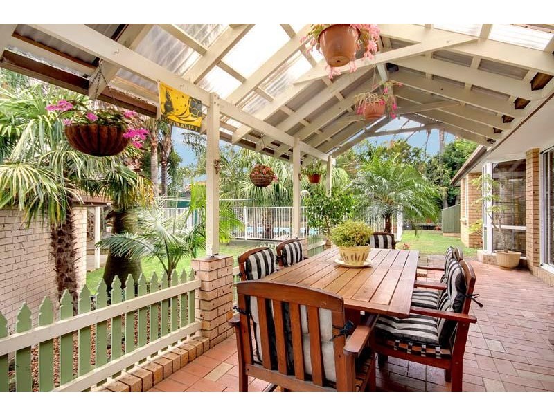 12 Bovard Ct, Horsley NSW 2530