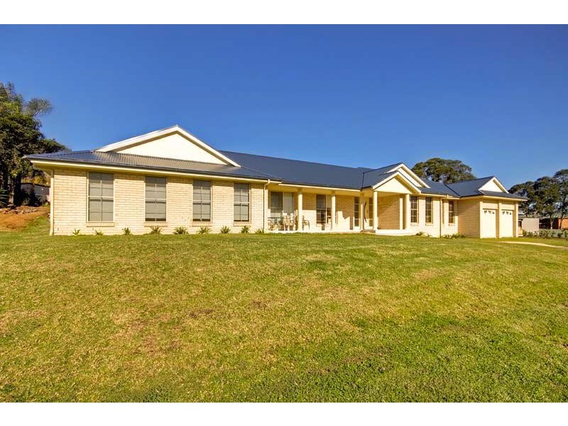 5 Trackside Dr, Kanahooka NSW 2530