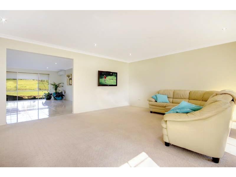 5 Trackside Dr, Kanahooka NSW 2530