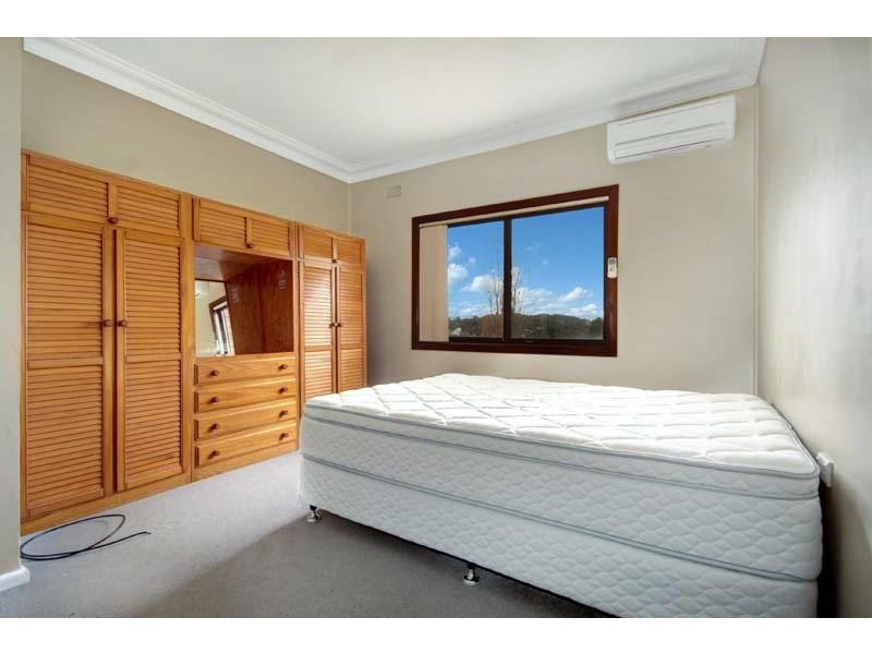 13 Outlook Dr, Figtree NSW 2525