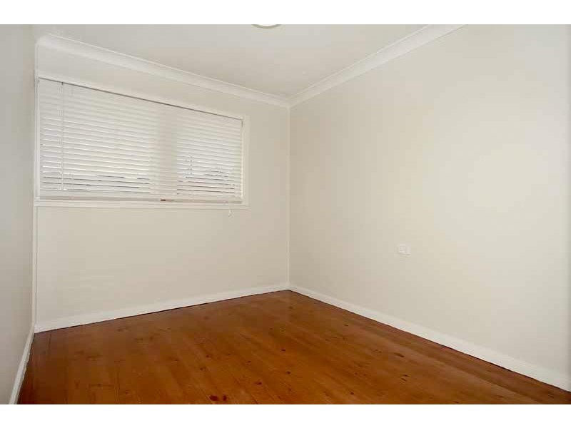 16 Bangaroo Ave, Dapto NSW 2530