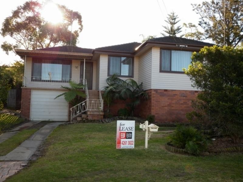 8 Tallawong Cres, Dapto NSW 2530