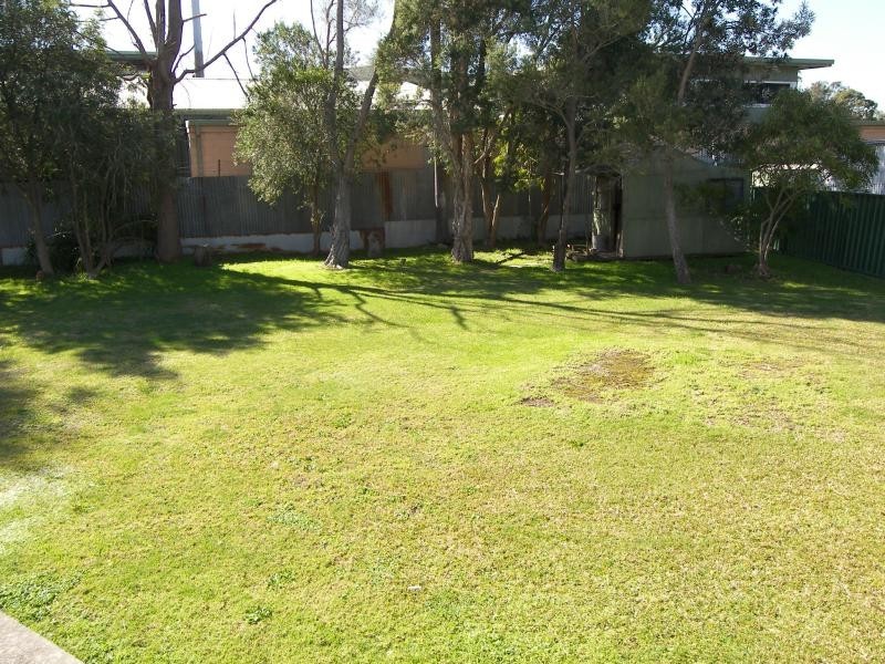 8 Heininger St, Dapto NSW 2530