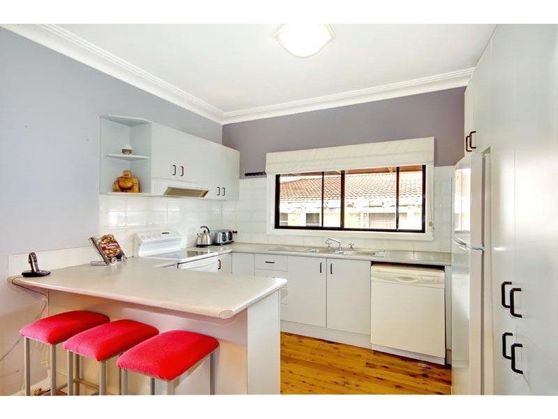 91 Avondale Rd, Dapto NSW 2530