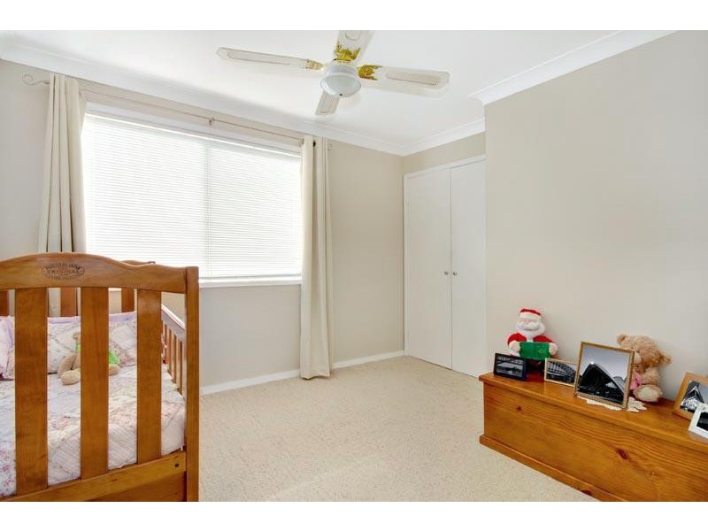 37 Billabong Ave, Dapto NSW 2530