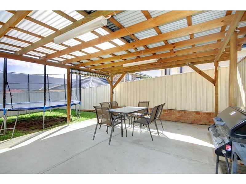 91 Horsley Dr, Horsley NSW 2530