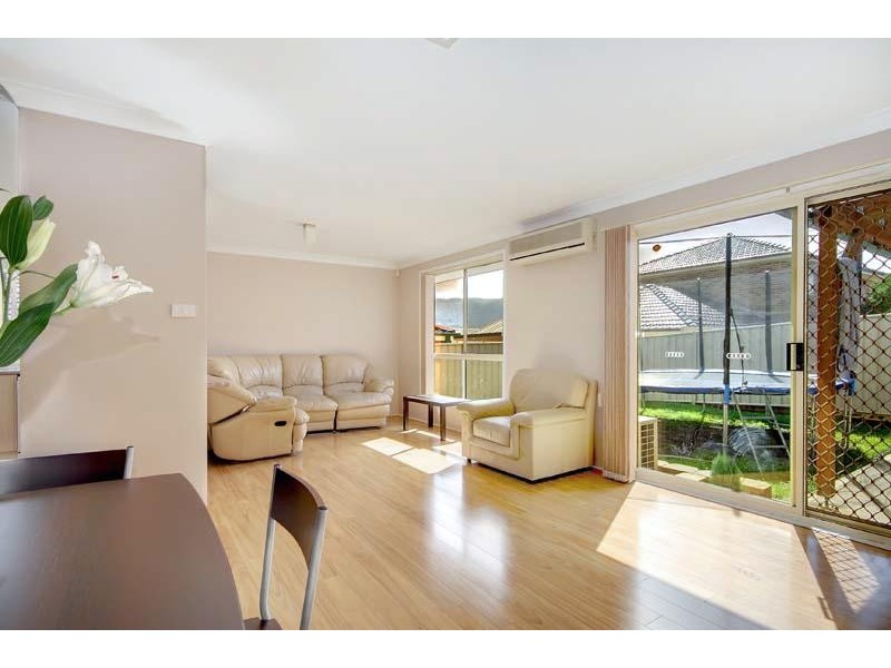 91 Horsley Dr, Horsley NSW 2530