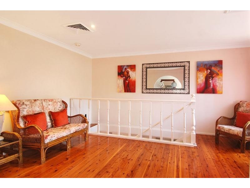 94 Tait Ave, Kanahooka NSW 2530