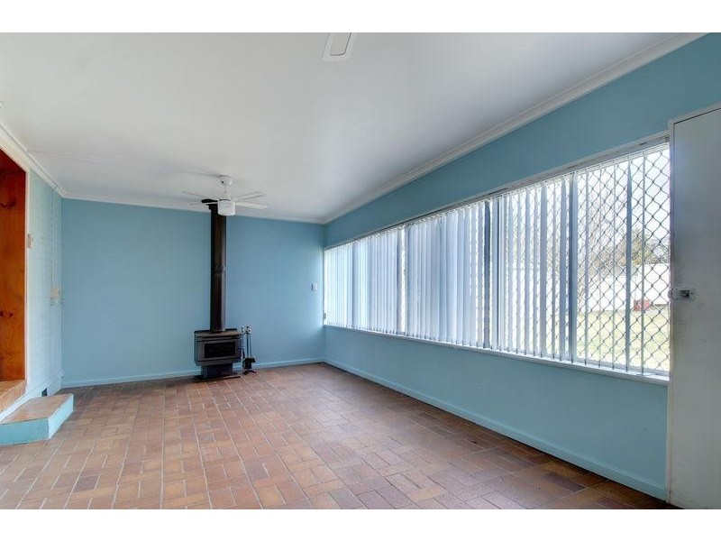 42 Bambil Cres, Dapto NSW 2530