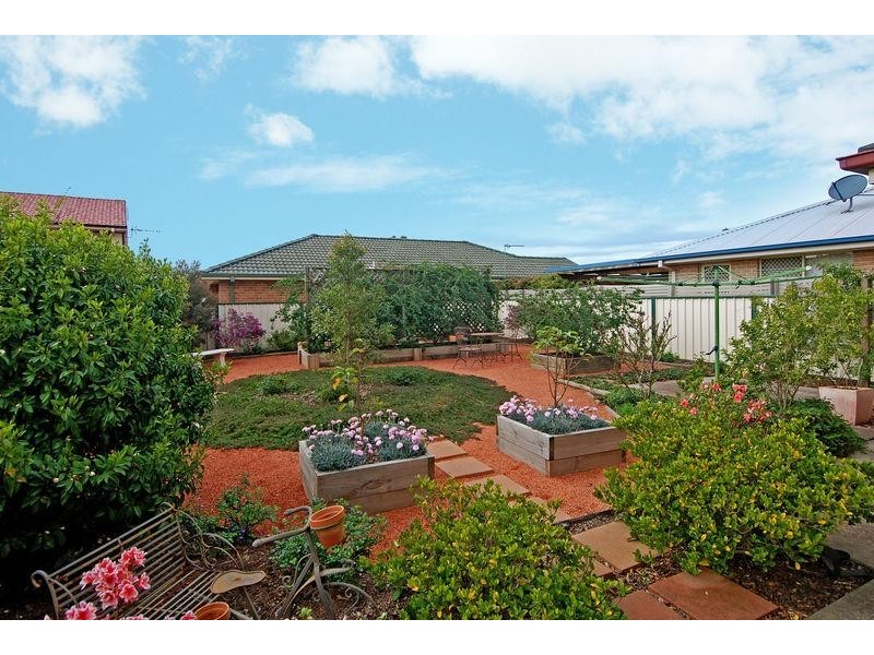46 Sunnybank Cres, Horsley NSW 2530