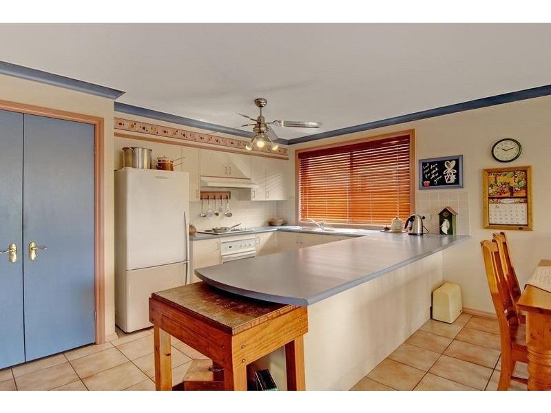 46 Sunnybank Cres, Horsley NSW 2530