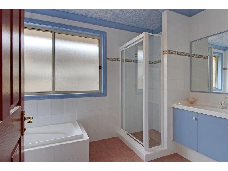 46 Sunnybank Cres, Horsley NSW 2530