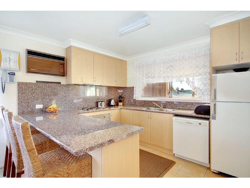 22 Tarana Ave, Kanahooka NSW 2530