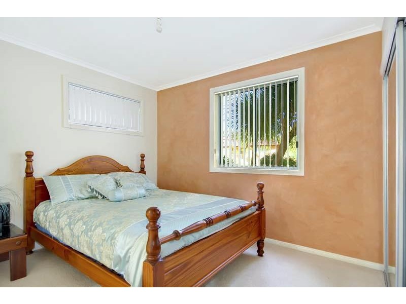 22 Tarana Ave, Kanahooka NSW 2530