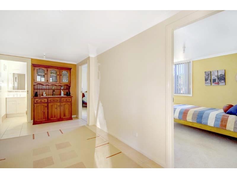 22 Tarana Ave, Kanahooka NSW 2530