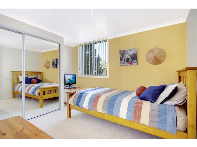 22 Tarana Ave, Kanahooka NSW 2530