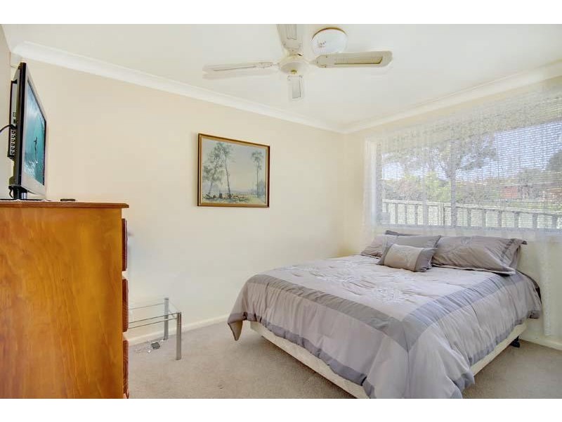 22 Tarana Ave, Kanahooka NSW 2530