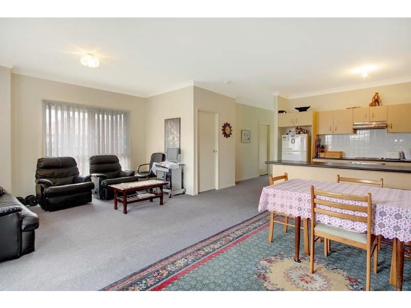 7 North  Tce, Dapto NSW 2530