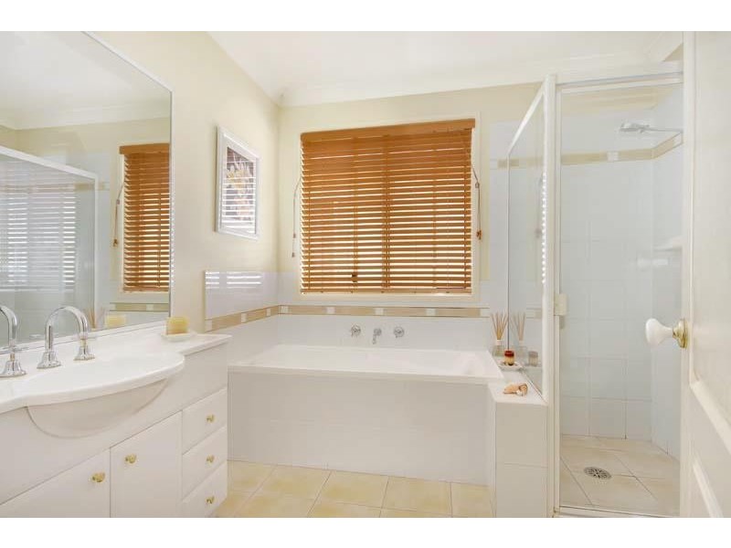 11 Paddington  Lane, Dapto NSW 2530