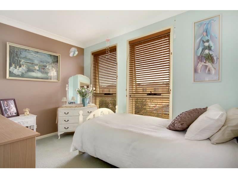 11 Paddington  Lane, Dapto NSW 2530