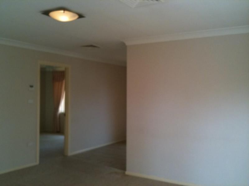 2/17 Moran Ave, Dapto NSW 2530