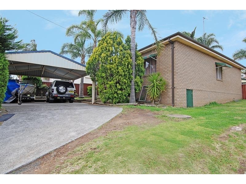 131 Fowlers  Rd, Dapto NSW 2530