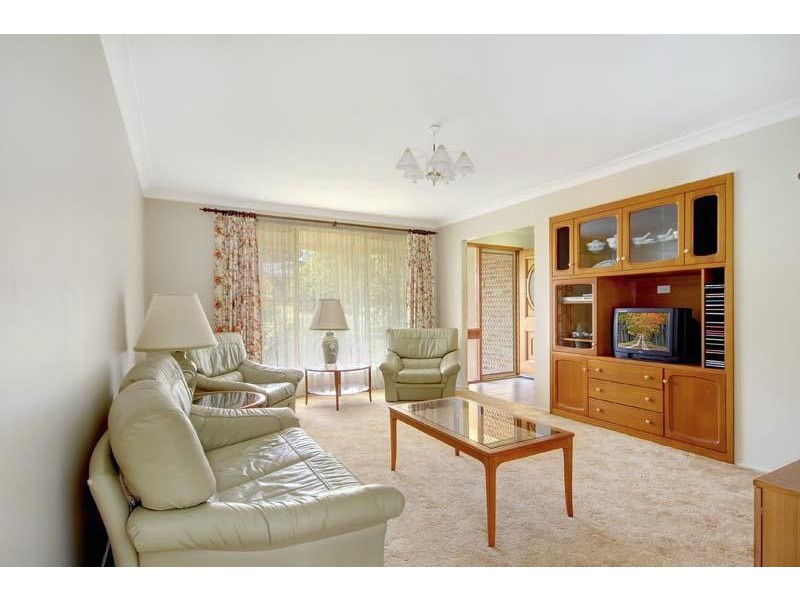 4 Derwent Ave, Dapto NSW 2530