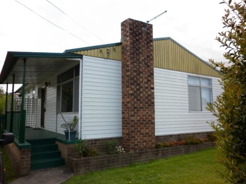 44 Barellan  Ave, Dapto NSW 2530
