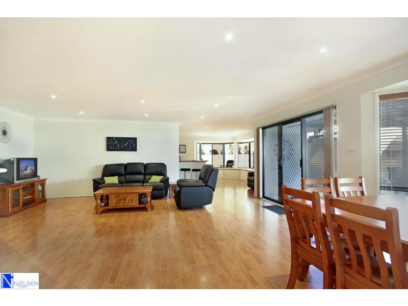 47 Murra Murra Rd, Kanahooka NSW 2530
